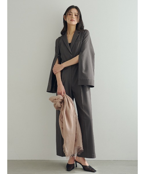 anuans(アニュアンス)の「ミニマルテーラードオールインワン(つなぎ/オールインワン・レディース・ネイビー/ライトベージュ/グレー・SMALL/MEDIUM)」の4枚目の写真