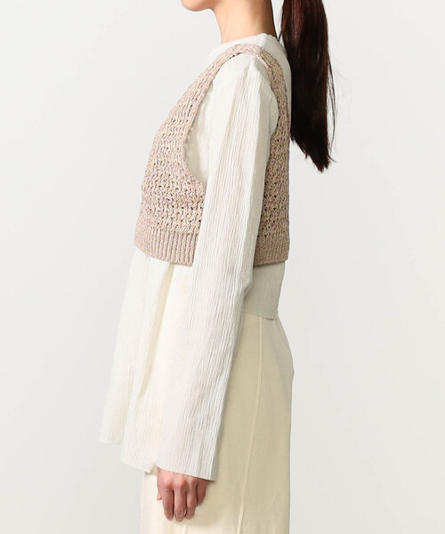 UNFIL(アンフィル)の「UNFIL | ハニーコンボ メッシュニットベスト WOMEN(ベスト・レディース・ベージュ系その他/ブルー系その他5・1)」の9枚目の写真