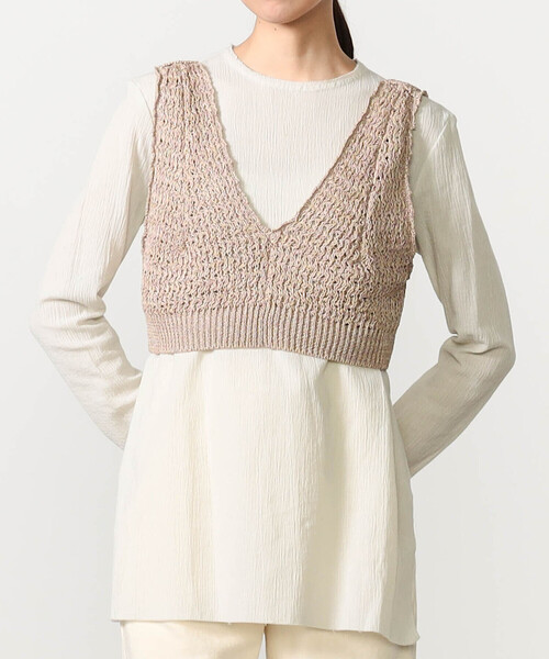 UNFIL(アンフィル)の「UNFIL | ハニーコンボ メッシュニットベスト WOMEN(ベスト・レディース・ベージュ系その他/ブルー系その他5・1)」の11枚目の写真