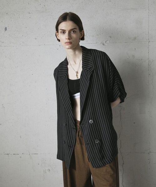 GARAGE OF GOOD CLOTHING（ガレージオブグッドクロージング）の「ストライプ半袖ジャケット（テーラードジャケット・レディース・ブラウン/ブラック・FREE）」の3枚目の写真