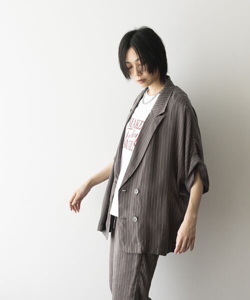 GARAGE OF GOOD CLOTHING（ガレージオブグッドクロージング）の「ストライプ半袖ジャケット（テーラードジャケット・レディース・ブラウン/ブラック・FREE）」の6枚目の写真