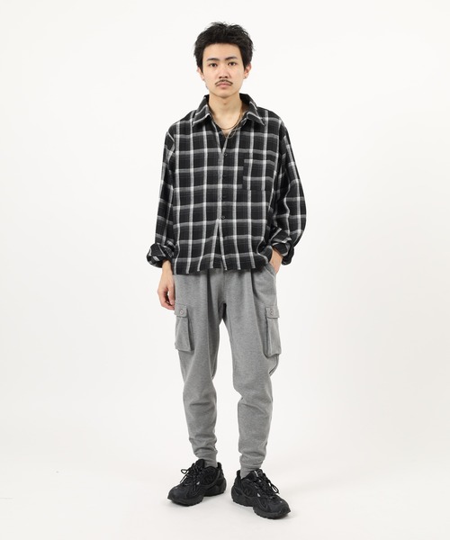 Relation(リレーション)の「ポンチカーゴパンツ(スウェットパンツ・メンズ・カーキ/ブラック/ネイビー/チャコールグレー/グレー・M/XL/S/L)」の8枚目の写真