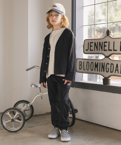 GLOBAL WORK（グローバルワーク）の「スゴラクストレッチ/DRYカーディガン/643123（カーディガン/ボレロ・キッズ・チャコールグレー/アイボリー/ブラック・130cm/140cm/150cm/160cm）」の15枚目の写真