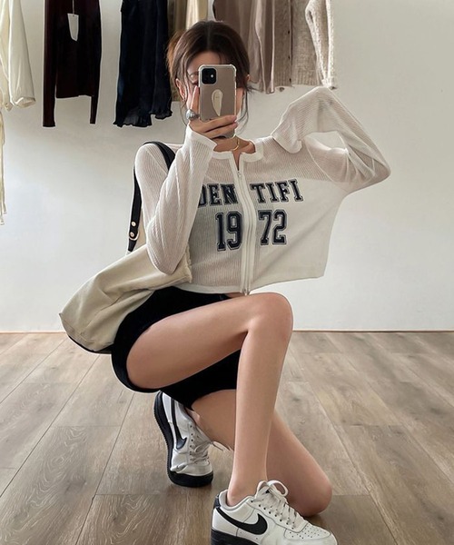 meJane（ミージェーン）の「Wジップ リブテレコ カレッジロゴカットソーカーデ（Tシャツ/カットソー・レディース・ブラック/ホワイト・FREE）」の5枚目の写真