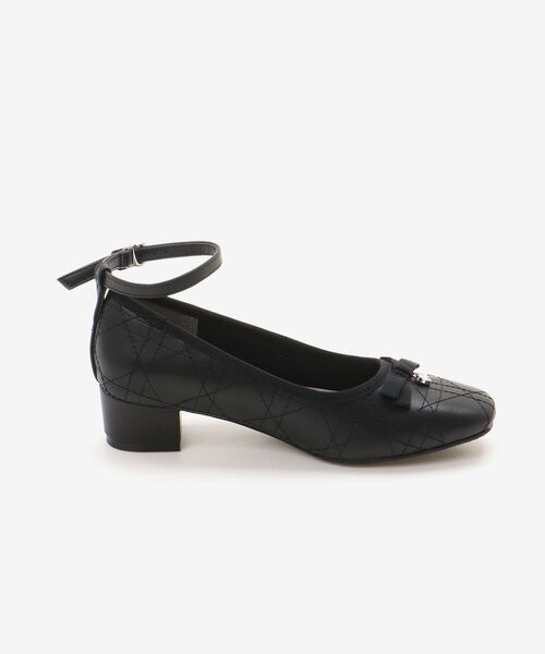 MAJESTIC LEGON(マジェスティックレゴン)の「キルティングリボンパンプス(サンダル・レディース・アイボリー/ブラック・X-LARGE/LARGE/MEDIUM/SMALL)」の19枚目の写真