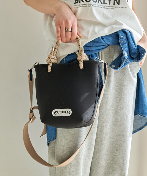 CROSS FUNCTION(クロスファンクション)の「OUTDOOR PRODUCTS (アウトドアプロダクツ) ネオプレーントートバッグ【CROSS FUNCTION/クロスファンクション】(トートバッグ・レディース・ブラック/グレー・FREE)」の6枚目の写真