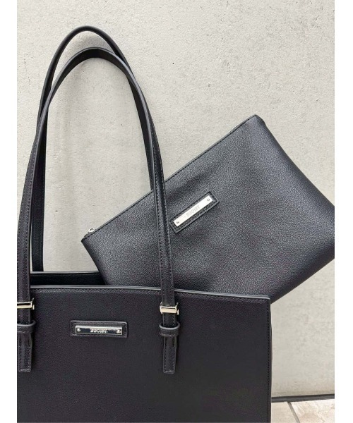 EGOIST（エゴイスト）の「ポーチ付フェイクレザートートバック（トートバッグ・レディース・ブラック・FREE）」の3枚目の写真