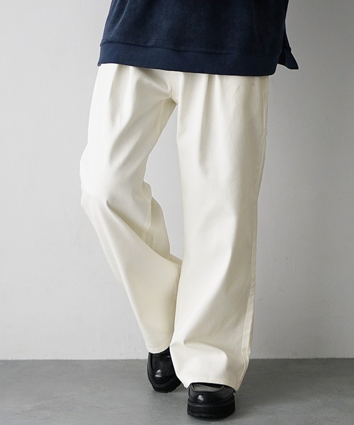 MinoriTY(マイノリティ)の「【MinoriTY】カツラギ素材チルワイドチノパン チノパンツ メンズ セミワイド ストレートワイドシルエット バギーシルエット 春服 秋服(チノパンツ・メンズ・ブラック/ベージュ/アイボリー・L/M/S)」の2枚目の写真