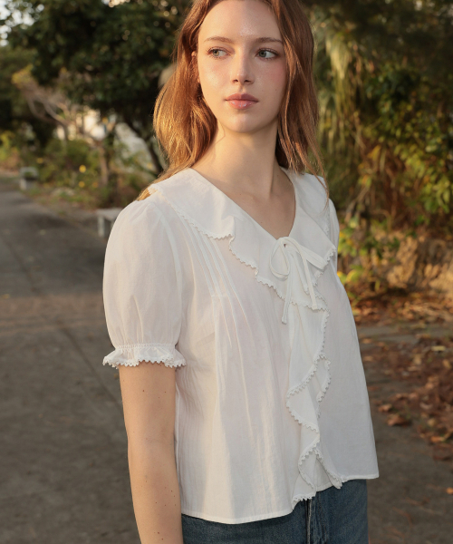 DEHEVE（デヘヴェ）の「Puff Sleeve Ruffle Blouse [Ivory]（シャツ/ブラウス・レディース・アイボリー・FREE）」の12枚目の写真