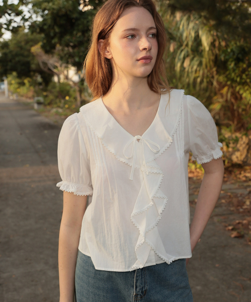 DEHEVE（デヘヴェ）の「Puff Sleeve Ruffle Blouse [Ivory]（シャツ/ブラウス・レディース・アイボリー・FREE）」の13枚目の写真