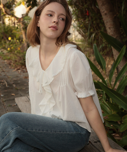 DEHEVE（デヘヴェ）の「Puff Sleeve Ruffle Blouse [Ivory]（シャツ/ブラウス・レディース・アイボリー・FREE）」の5枚目の写真
