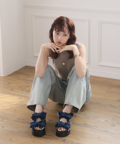 VIVIAN（ヴィヴィアン）の「ダブルビッグリボン厚底サンダル（サンダル・レディース・ワンウォッシュ/ブラック・S/M/L）」の15枚目の写真