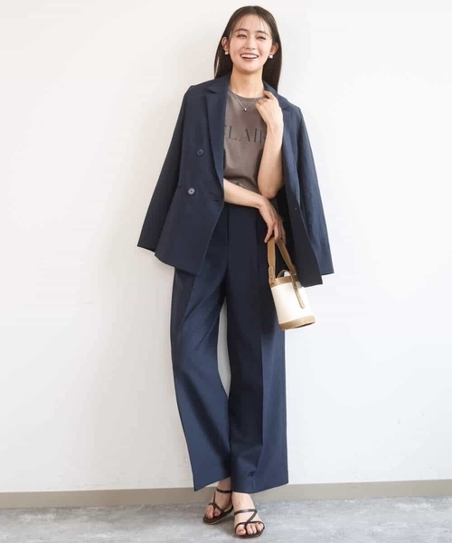 MK MICHEL KLEIN(エムケーミッシェルクラン)の「バイオヴィンテージツイル ダブルブレストジャケット/接触冷感/UVカット/速乾/洗える(テーラードジャケット・レディース・ネイビー/グレイッシュベージュ・38)」の4枚目の写真