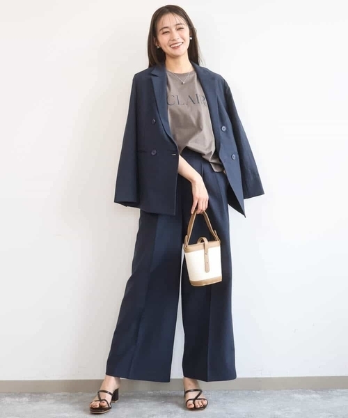 MK MICHEL KLEIN(エムケーミッシェルクラン)の「バイオヴィンテージツイル ダブルブレストジャケット/接触冷感/UVカット/速乾/洗える(テーラードジャケット・レディース・ネイビー/グレイッシュベージュ・38)」の5枚目の写真