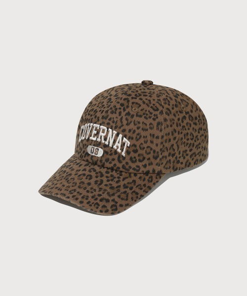 COVERNAT（カバーナット）の「[SOOBIN着用] ARCH LOGO COZY FIT BALL CAP（キャップ・メンズ・レオパード/レッド/ベージュ/ネイビー/ブルー・FREE）」の5枚目の写真