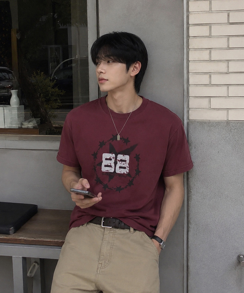 MOZMOZ(モズモズ)の「トゥエイトピグメントクロップ半袖Tシャツバーガンディ(Tシャツ/カットソー・レディース・その他・1/2/3)」の1枚目の写真