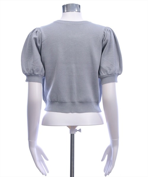 CLEAR BASIC（クリアベーシック）の「パフスリーブビジューボタンニットカーディガン[骨格ウェーブ オフィスカジュアル フェミニン 上品]（カーディガン/ボレロ・レディース・ライトグレー/レッド/ブラック/オフホワイト・F）」の9枚目の写真