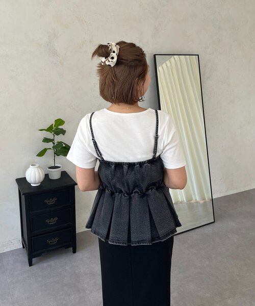 prose verse(プロズヴェール)の「【MOMO】〈吸水速乾・UVカット〉スクエアネックTシャツ(Tシャツ/カットソー・レディース・グレー/ブラック/アイボリー/オフホワイト・MEDIUM/X-LARGE/LARGE)」の11枚目の写真