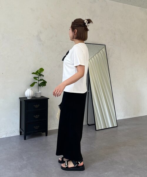 prose verse(プロズヴェール)の「【MOMO】〈吸水速乾・UVカット〉スクエアネックTシャツ(Tシャツ/カットソー・レディース・グレー/ブラック/アイボリー/オフホワイト・MEDIUM/X-LARGE/LARGE)」の17枚目の写真