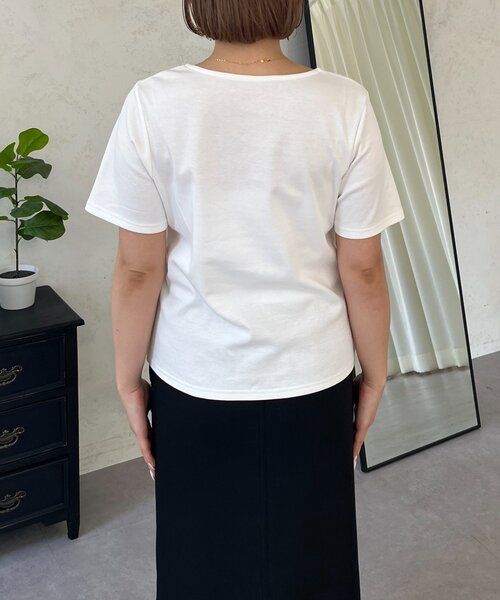 prose verse(プロズヴェール)の「【MOMO】〈吸水速乾・UVカット〉スクエアネックTシャツ(Tシャツ/カットソー・レディース・グレー/ブラック/アイボリー/オフホワイト・MEDIUM/X-LARGE/LARGE)」の21枚目の写真