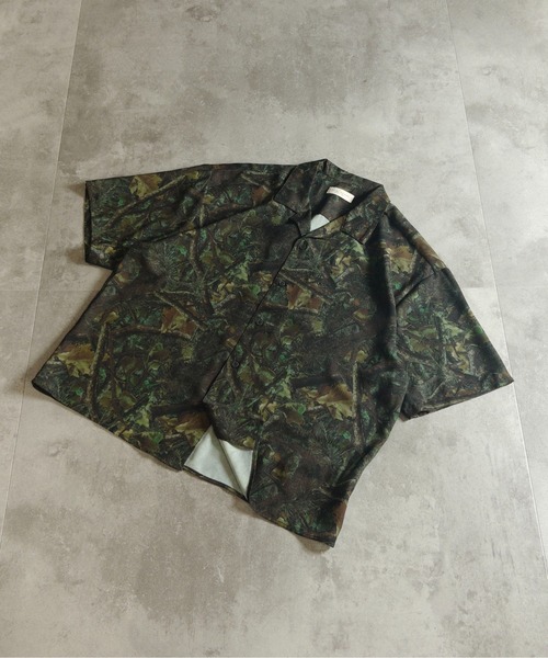 many men many mind(メニーメンメニーマインド)の「MANYMENMANYMINDS / ポリエステルマイクロメッシュ/総柄シャツ/カモ/リアルツリー/アブストラクト(シャツ/ブラウス・メンズ・カーキ/ブラック/ホワイト/ベージュ/オレンジ・MEDIUM/LARGE/X-LARGE)」の4枚目の写真