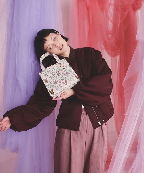 Cath Kidston(キャスキッドソン)の「tokidoki スモール ブックバッグ Tokidoki Paper Dresses(ハンドバッグ・レディース・アイボリー・FREE)」の13枚目の写真