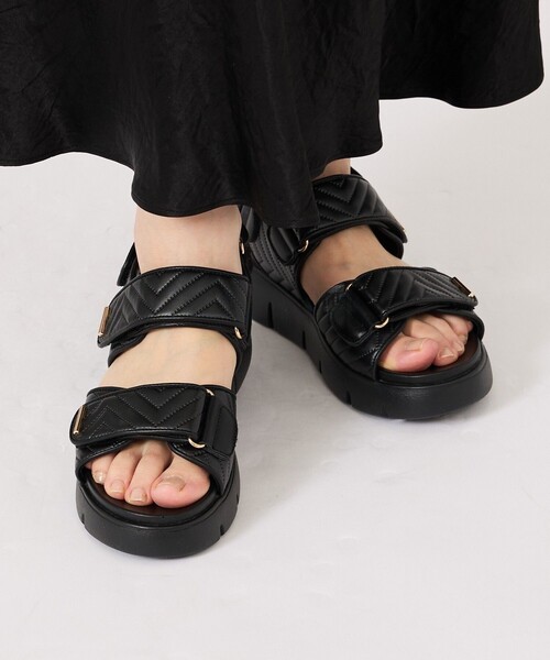 Au BANNISTER（オゥバニスター）の「【軽量】Wベルトスポーツサンダル（サンダル・レディース・ブラック/ブラウン/アイボリー・38/37/36/35/39）」の7枚目の写真