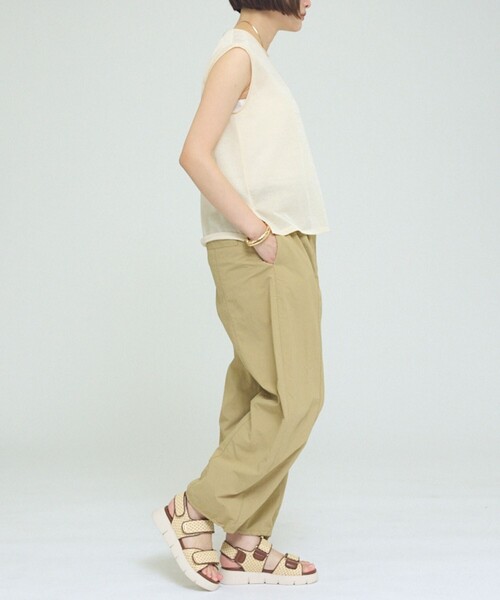 Au BANNISTER（オゥバニスター）の「【軽量】Wベルトスポーツサンダル（サンダル・レディース・ブラック/ブラウン/アイボリー・38/37/36/35/39）」の18枚目の写真