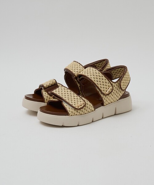 Au BANNISTER（オゥバニスター）の「【軽量】Wベルトスポーツサンダル（サンダル・レディース・ブラック/ブラウン/アイボリー・38/37/36/35/39）」の21枚目の写真