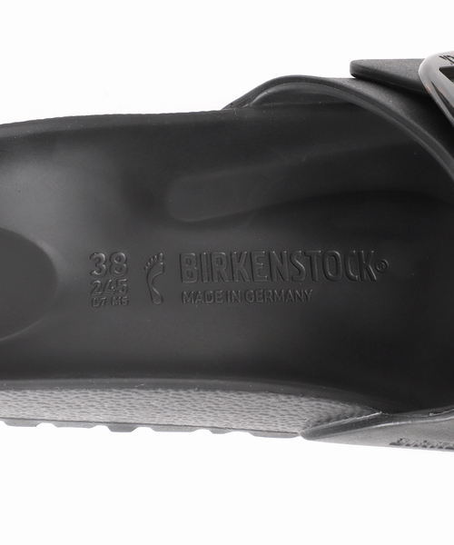 Spick & Span（スピックアンドスパン）の「《追加》BIRKENSTOCK/ビルケンシュトック MADRID BIG BUCKLE EVA（サンダル・レディース・ブラック/アイボリー・36/38/37）」の9枚目の写真