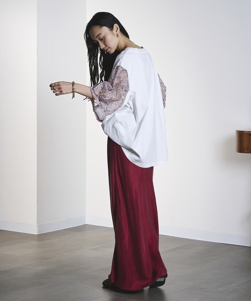 OKIRAKU(オキラク)の「(OKIRAKU×ROSEBUD)LACE SLEEVE GRAPHIC TOP(Tシャツ/カットソー・レディース・ブラック/ホワイト・ONE SIZE)」の8枚目の写真