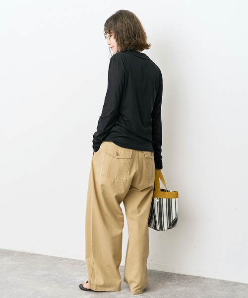 Spick & Span(スピックアンドスパン)の「《接触冷感》シアーシャツカットソー(Tシャツ/カットソー・レディース・ブラック/ベージュ・FREE)」の9枚目の写真