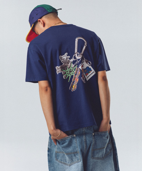 WKNDRS（ウィーキャンドース）の「KEYRING T-SHIRT (NAVY)（Tシャツ/カットソー・レディース・その他・SMALL/MEDIUM/LARGE/X-LARGE）」の8枚目の写真