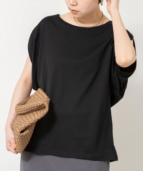 Rie Miller(リエミラー)の「変形フレンチスリーブボートネックカットソー(Tシャツ/カットソー・レディース・ブラウン/ブラック/オフホワイト/ブルー・38)」の3枚目の写真