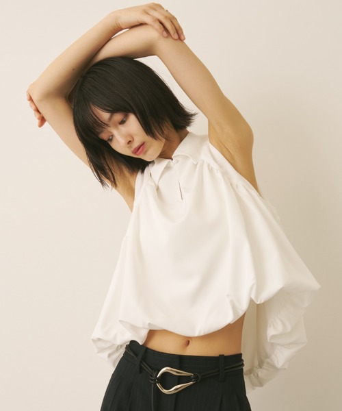 AIC.(エーアイシー)の「バルーンポロドロップテールトップス(その他トップス・レディース・オフホワイト/ライトブルー/ブラック/ピンク・FREE)」の1枚目の写真