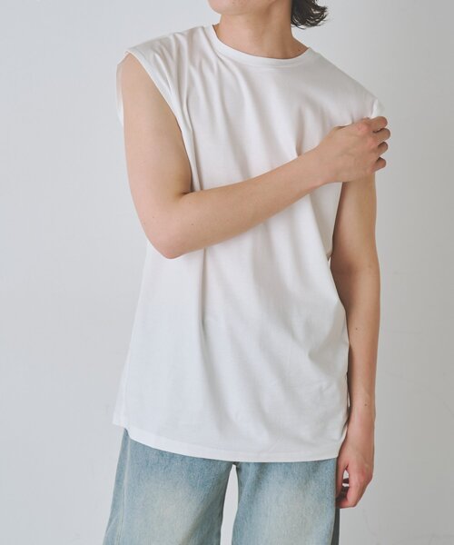 COLONY 2139(コロニートゥーワンスリーナイン)の「スマート変形ノースリーブT(Tシャツ/カットソー・メンズ・ホワイト/ブラック・MEDIUM/LARGE)」の7枚目の写真