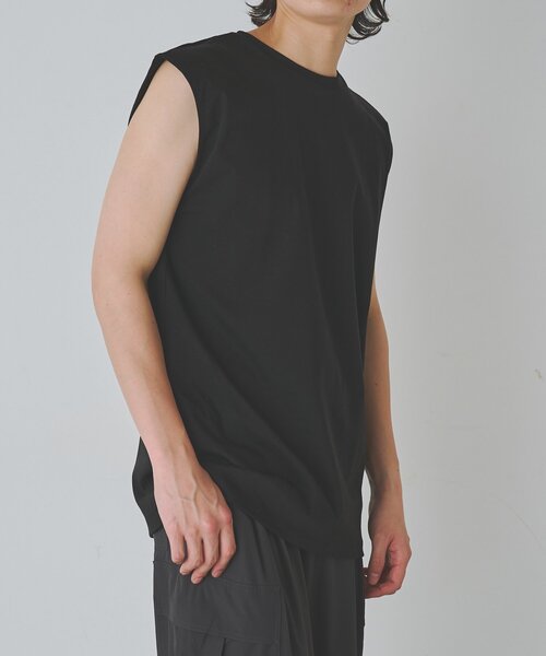 COLONY 2139(コロニートゥーワンスリーナイン)の「スマート変形ノースリーブT(Tシャツ/カットソー・メンズ・ホワイト/ブラック・MEDIUM/LARGE)」の17枚目の写真