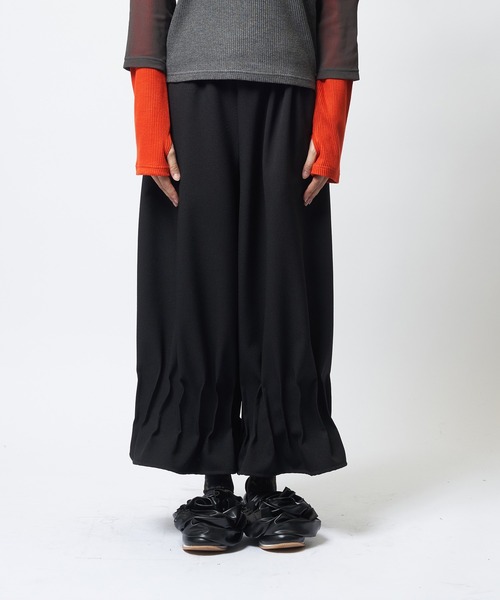 gomme(ゴム)の「ウーリーライクタックパンツ(その他パンツ・レディース・カーキ/ブラック/チャコールグレー・MEDIUM)」の13枚目の写真