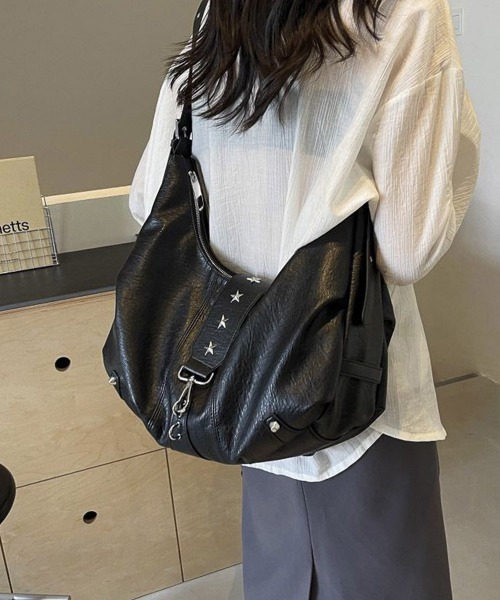 Miniministore(ミニミニストア)の「ホーボーバッグアイレットショルダーバッグ(ショルダーバッグ・レディース・ブラック/ダークブラウン・FREE)」の3枚目の写真