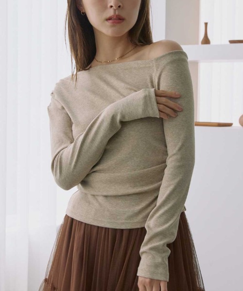 ACYM(アシーム)の「ワンショルダードレープトップス(Tシャツ/カットソー・レディース・アイボリー/ベージュ/グレー/ピンク・FREE)」の12枚目の写真