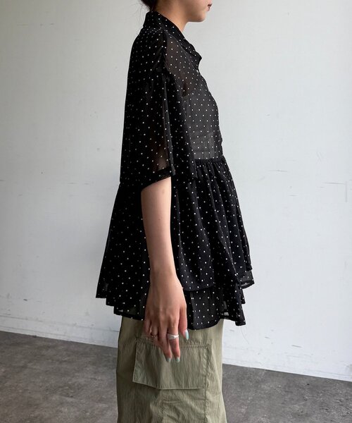 CPCM（シーピーシーエム）の「フリル半袖チュニックシャツ（シャツ/ブラウス・レディース・イエロー/ブルー/ブラック/ホワイト/グリーン・FREE）」の11枚目の写真