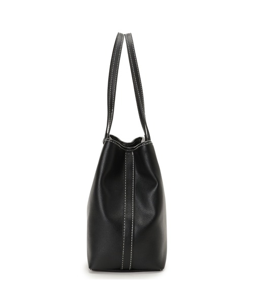 Guess（ゲス）の「ANGELICA Carryall（トートバッグ・レディース・ブラウン/ブラック・ONE SIZE）」の13枚目の写真