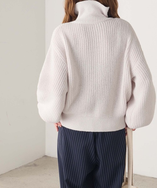 BONLECILL(ボンルシール)の「ハーフZIPチビポケット配色ボリュームスリーブニット(ニット/セーター・レディース・ブラウン/ネイビー/チャコールグレー/グレー/アイボリー・FREE)」の20枚目の写真