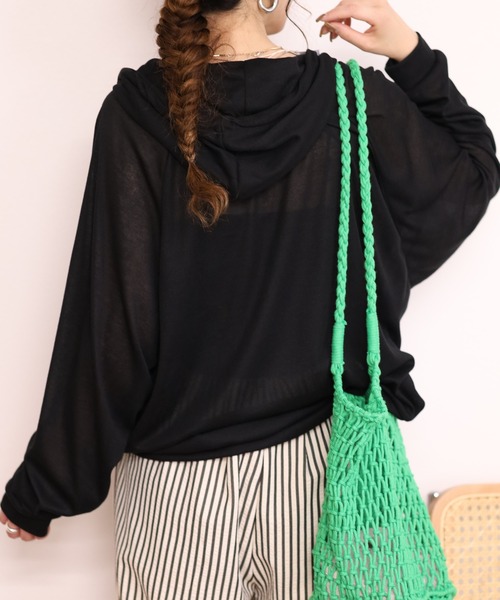 Arinomama(アリノママ)の「Arinomama 110g テンセル風 クロップド シア パーカー(パーカー・レディース・ライトブラウン/アイボリー/カーキ系/ブラック・FREE)」の15枚目の写真
