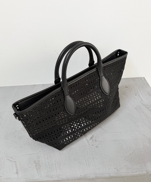 Spick & Span(スピックアンドスパン)の「GIANNI CHIARINI / ジャンニ キアリーニ MASHUP TOTE(トートバッグ・レディース・ブラック・FREE)」の2枚目の写真