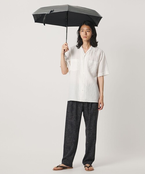 UNITED ARROWS(ユナイテッドアローズ)の「<GODO DESIGN>POCKESOL/晴雨兼用 折りたたみ傘(長傘・メンズ・ブラック/シルバー・FREE)」の13枚目の写真