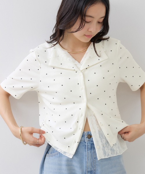 VIS(ビス)の「ドット&無地 レースドッキングレイヤード風リブカットソー(Tシャツ/カットソー・レディース・サックスブルー/オフホワイト/ネイビー・FREE)」の4枚目の写真