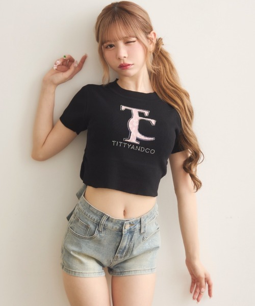 TITTY&CO.(ティティーアンドコー)の「ラインストーンロゴコンパクトTee(Tシャツ/カットソー・レディース・ホワイト/ブラック/グレー・FREE)」の16枚目の写真