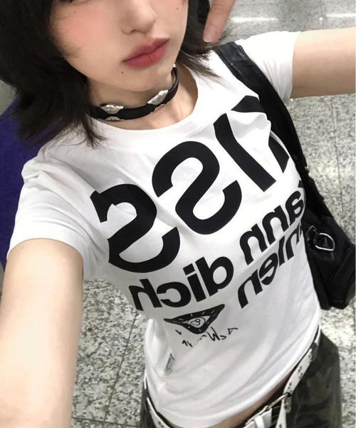 MAISON DE THERESE(メゾン ド テレーズ)の「KISS プリントロゴグラフィックTシャツ(Tシャツ/カットソー・レディース・White/ブルー・M)」の14枚目の写真