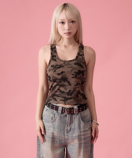 mindseeker girls(マインドシーカーガールズ)の「Studded Camouflage Tank Top / スタッズ付きカモフラージュタンクトップ(タンクトップ・レディース・グレー/カーキ・FREE)」の19枚目の写真